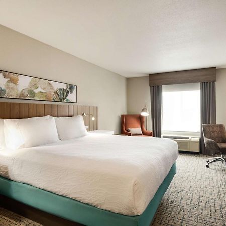 Hilton Garden Inn Dubuque Downtown מראה חיצוני תמונה