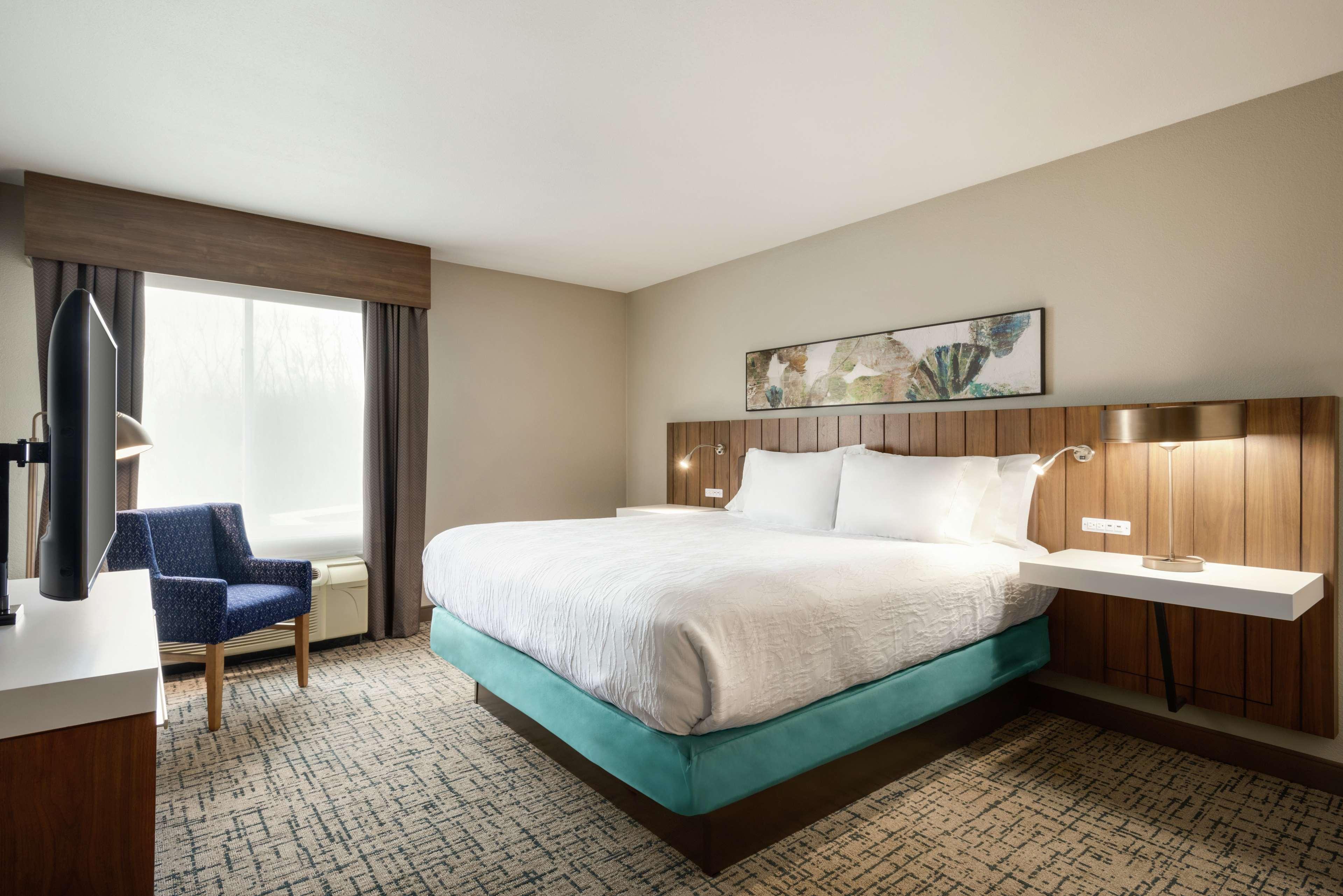 Hilton Garden Inn Dubuque Downtown מראה חיצוני תמונה