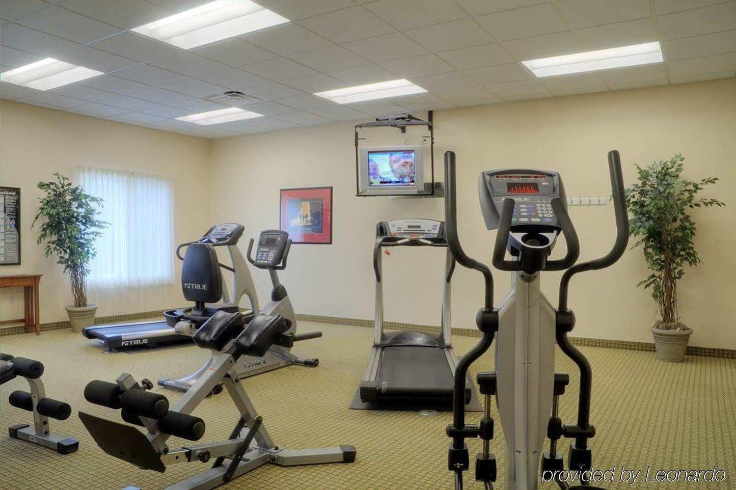 Hilton Garden Inn Dubuque Downtown מראה חיצוני תמונה